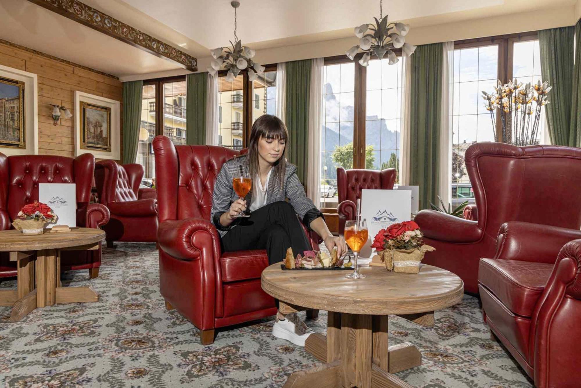 G. Hotel Des Alpes سان مارتينو دي ديكاسْتْرْ المظهر الخارجي الصورة