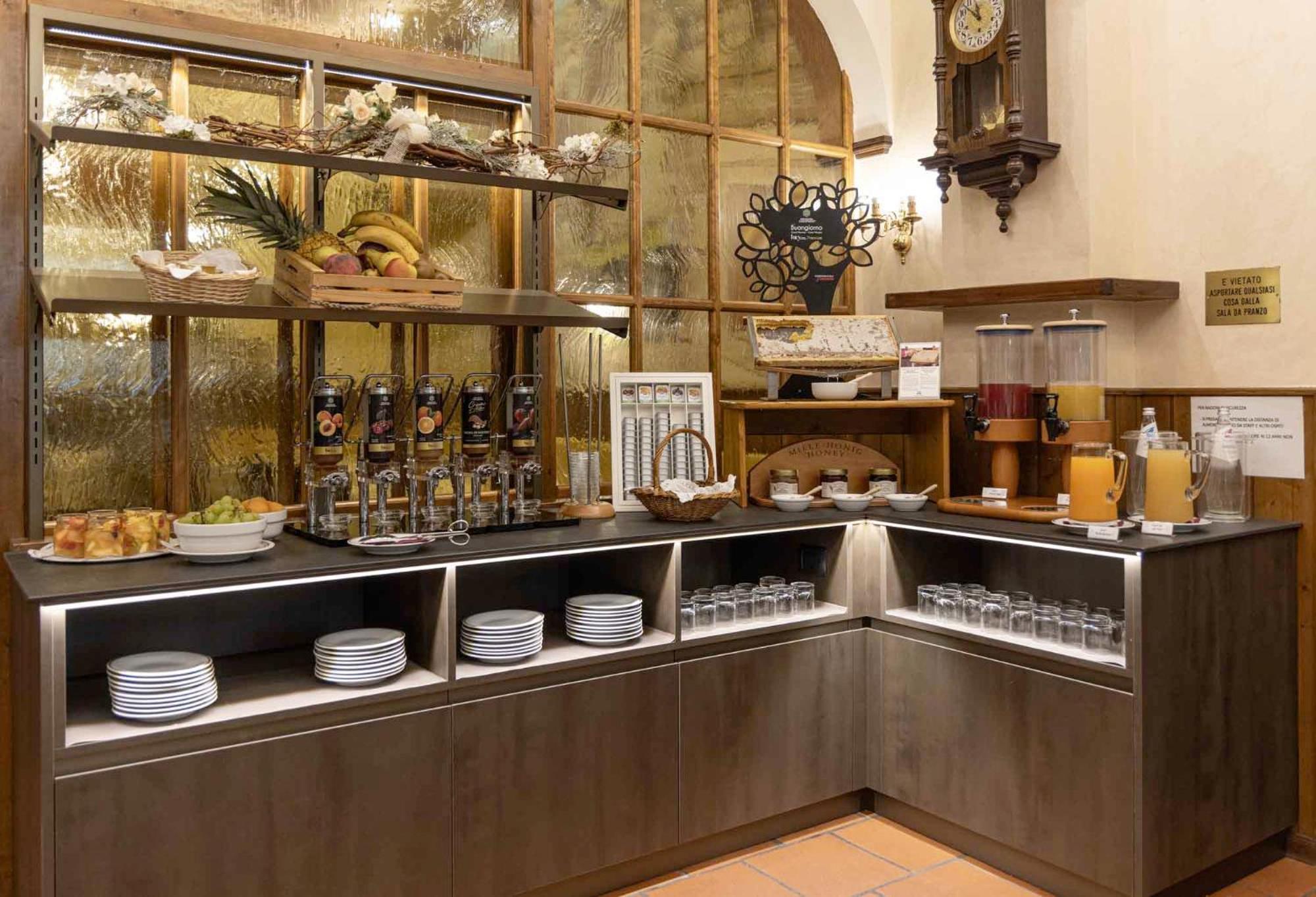 G. Hotel Des Alpes سان مارتينو دي ديكاسْتْرْ المظهر الخارجي الصورة