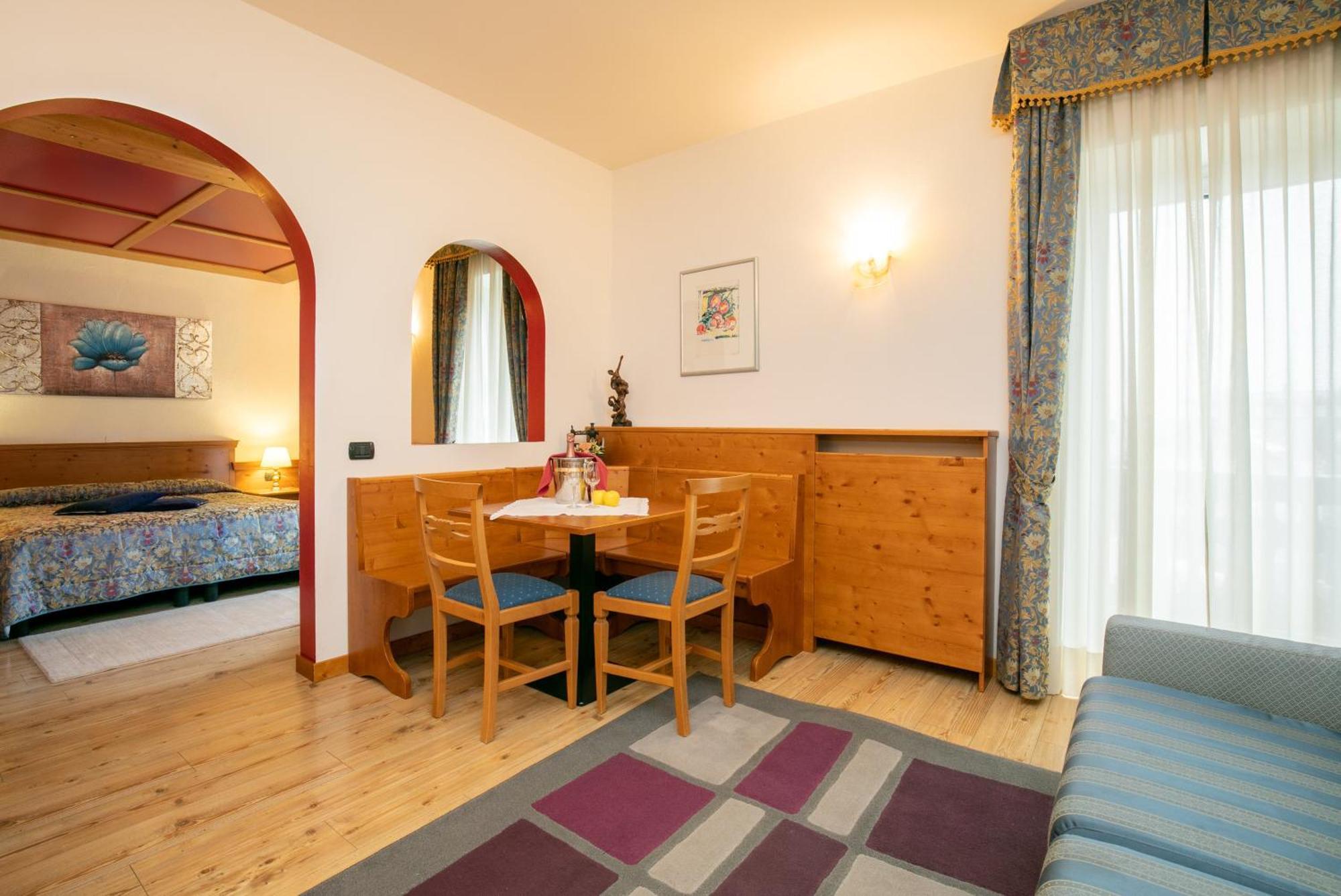 G. Hotel Des Alpes سان مارتينو دي ديكاسْتْرْ المظهر الخارجي الصورة