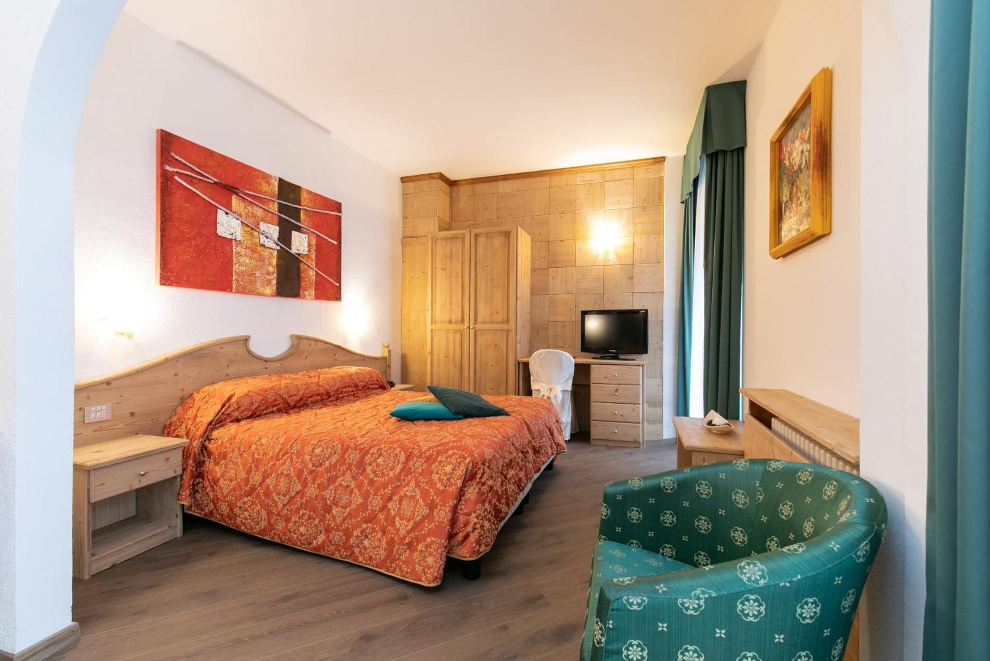 G. Hotel Des Alpes سان مارتينو دي ديكاسْتْرْ المظهر الخارجي الصورة