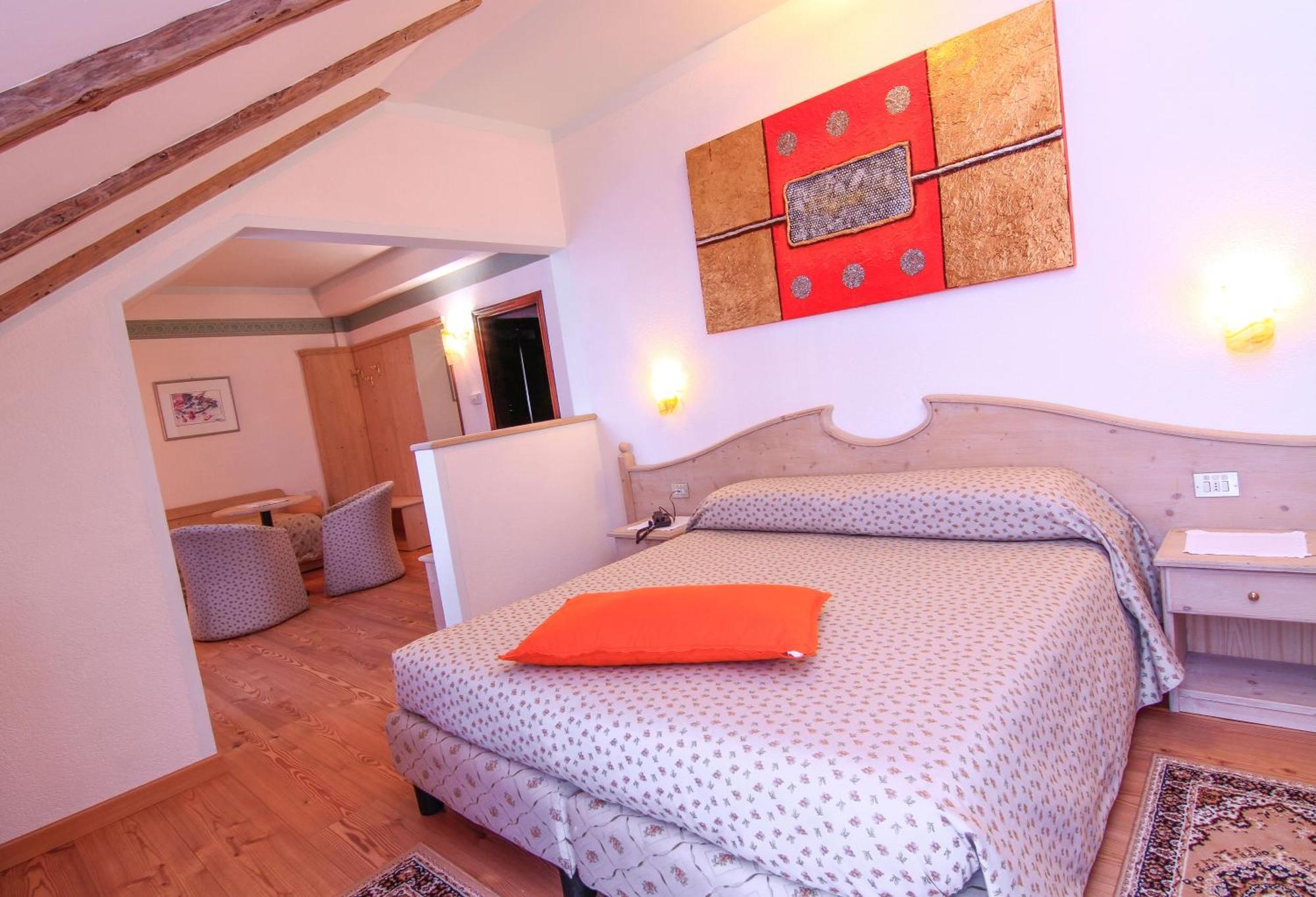 G. Hotel Des Alpes سان مارتينو دي ديكاسْتْرْ المظهر الخارجي الصورة