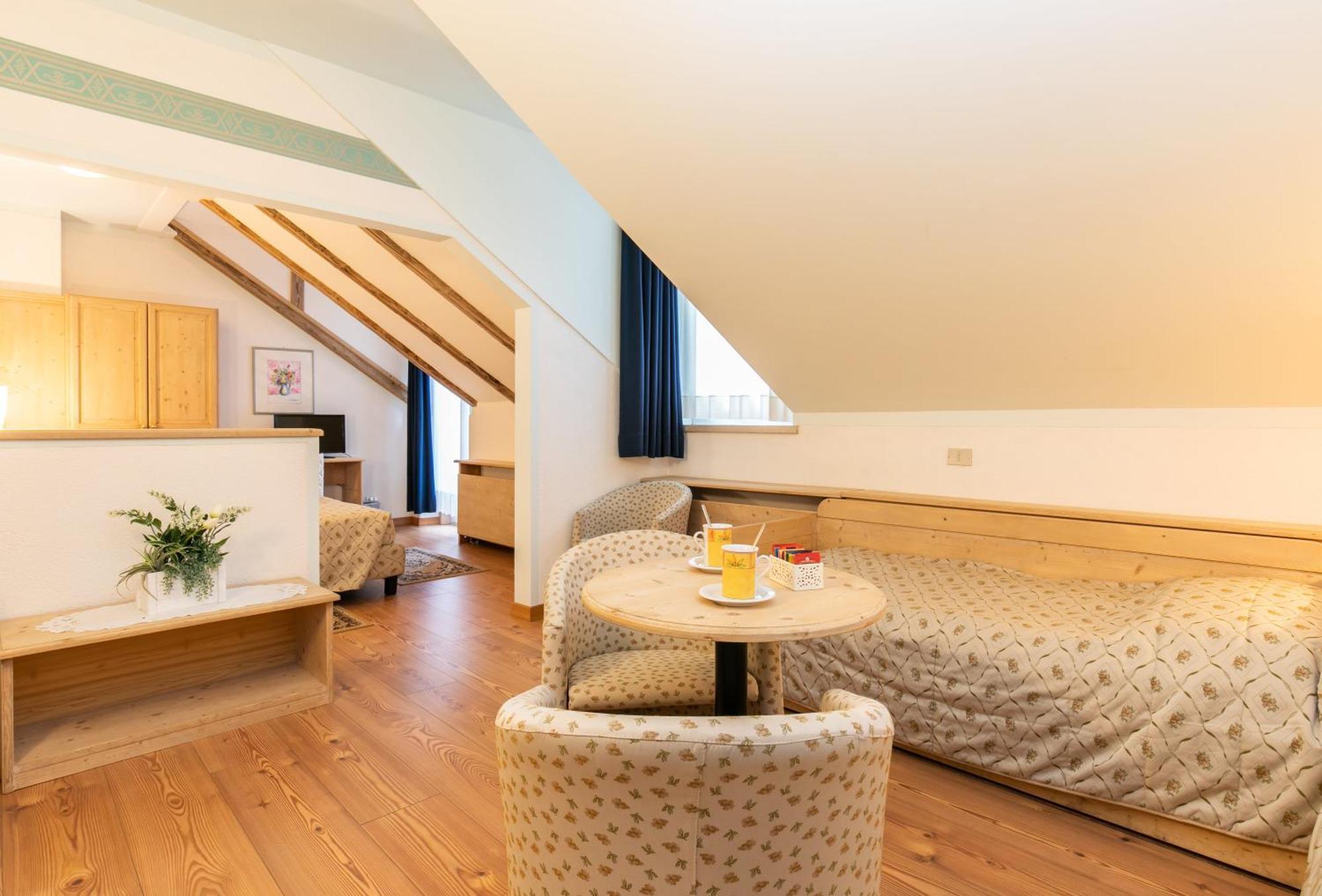 G. Hotel Des Alpes سان مارتينو دي ديكاسْتْرْ المظهر الخارجي الصورة