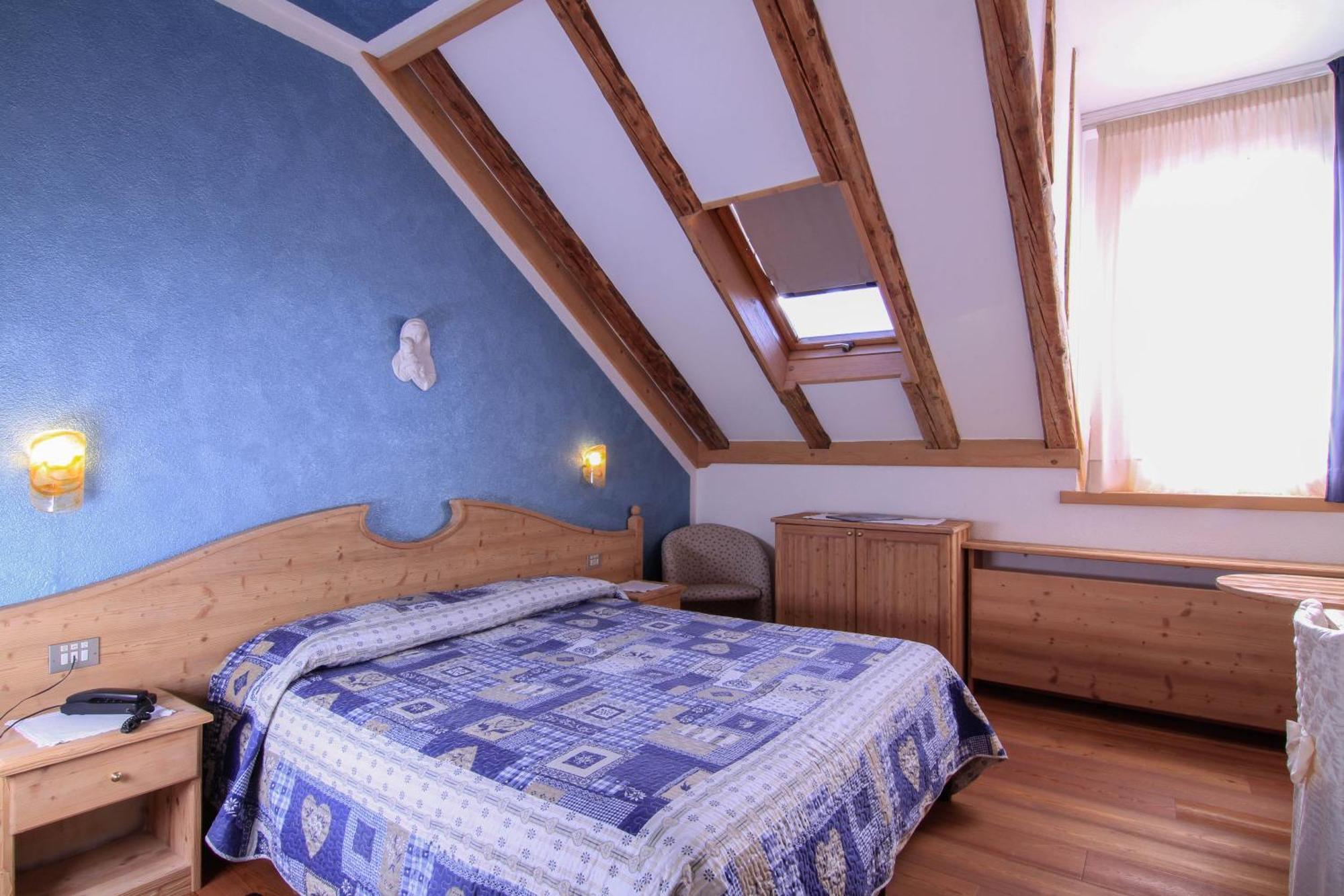G. Hotel Des Alpes سان مارتينو دي ديكاسْتْرْ المظهر الخارجي الصورة