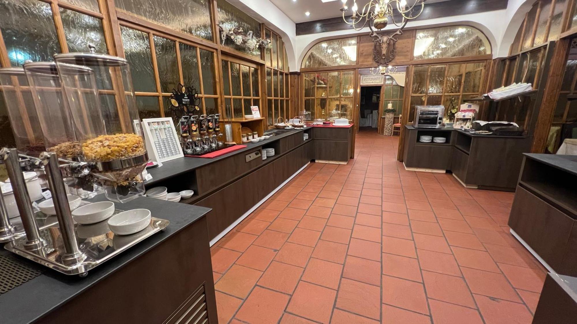 G. Hotel Des Alpes سان مارتينو دي ديكاسْتْرْ المظهر الخارجي الصورة